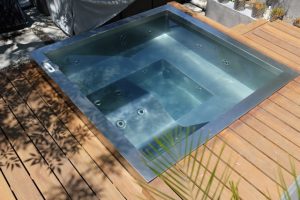 Beautiful Stainless Spa with no metals